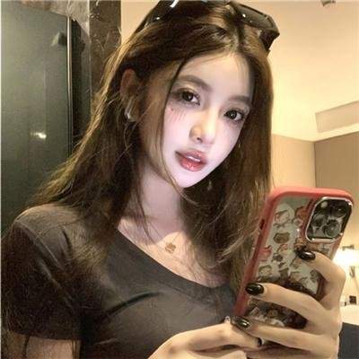 笨女孩封面